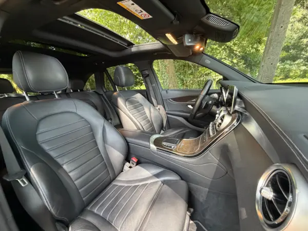 Mercedes-Benz GLC 300 e 4Matic 27