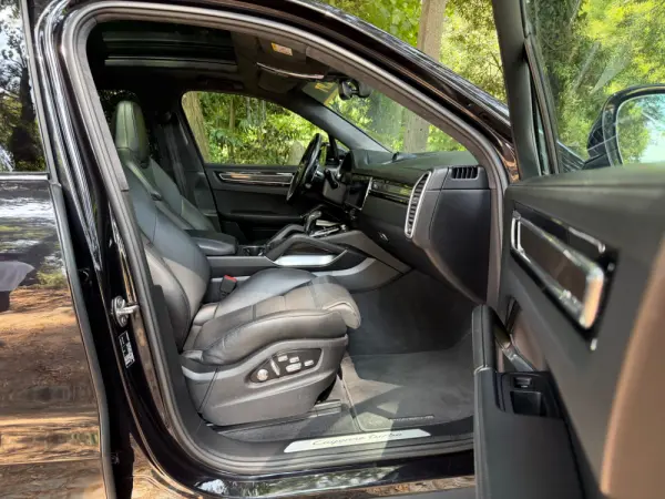 Porsche Cayenne Turbo 44