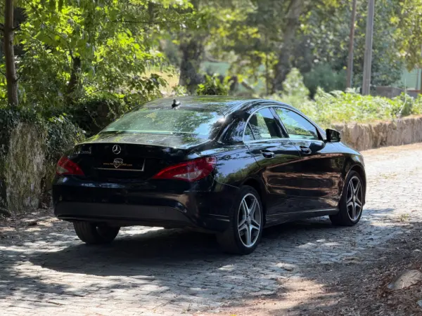 Mercedes-Benz CLA 200 CDI AMG Line 41