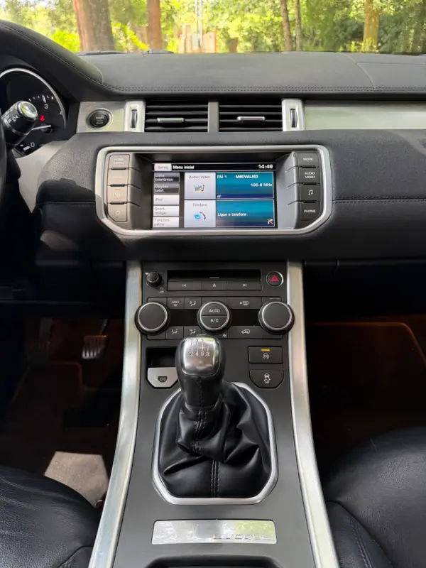 Land Rover Range Rover Evoque 18