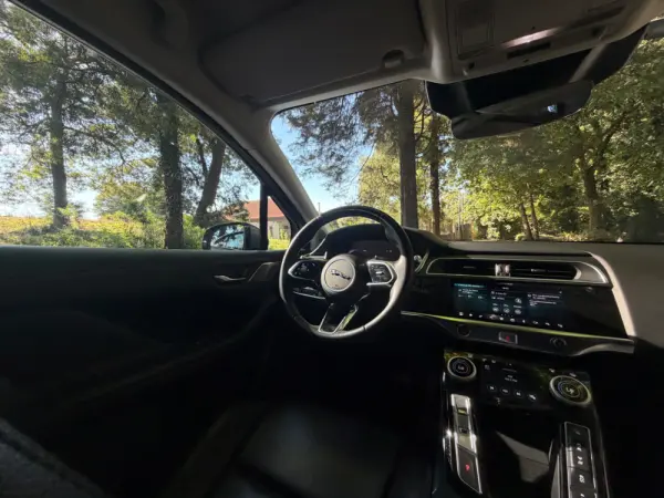 Jaguar I-Pace EV400 R-Dynamic HSE AWD 19