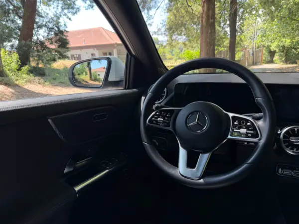 Mercedes-Benz GLA 250 e 8G-DCT Special Edition 26