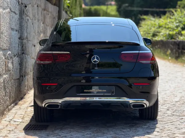 Mercedes-Benz GLC 300 de Coupé 4Matic 42