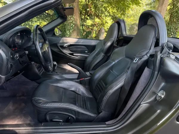 Porsche Boxster 2.7 44