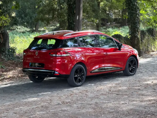 Renault Clio Sport Tourer 7