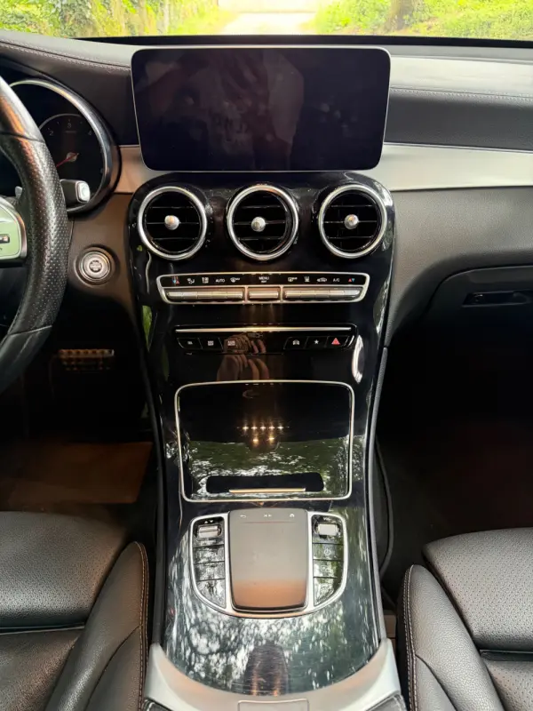 Mercedes-Benz GLC 300 de Coupé 4Matic 22