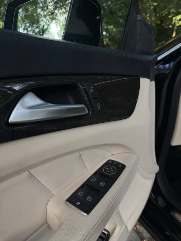 Mercedes-Benz CLS 250 CDi BlueEfficiency 32