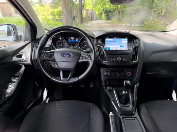 Ford Focus SW 1.0 EcoBoost Titanium 15