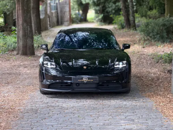 Porsche Taycan 4S Bateria Performance Plus 44