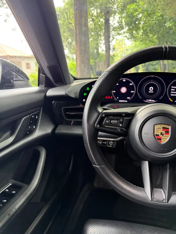 Porsche Taycan 4S Bateria Performance Plus 14
