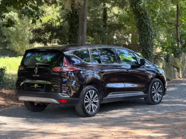 Renault Espace 1.6 dCi Initiale Paris EDC 7