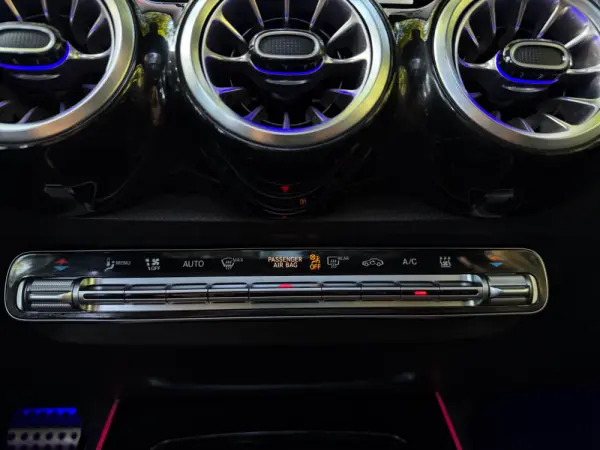 Mercedes-Benz EQB 350 4Matic AMG Line 26