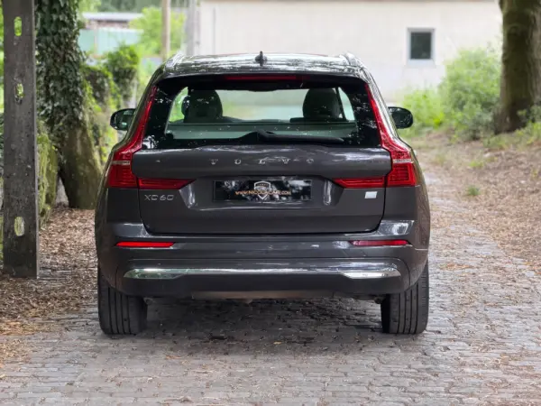 Volvo XC 60 2.0 T6 PHEV Inscription Expression AWD 33