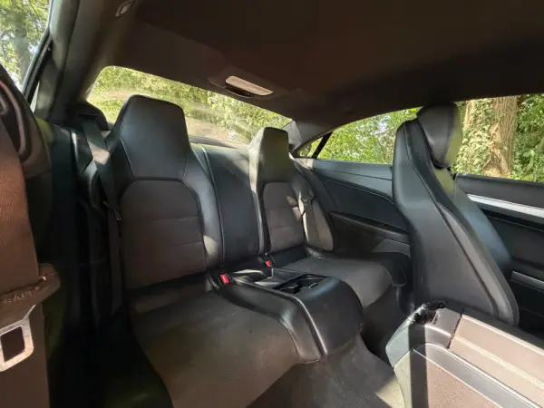 Mercedes-Benz E 220 (BlueTEC) d 9G-TRONIC 51