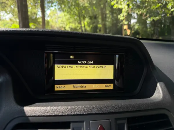 Mercedes-Benz E 220 (BlueTEC) d 9G-TRONIC 26