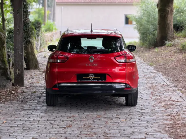 Renault Clio Sport Tourer 44