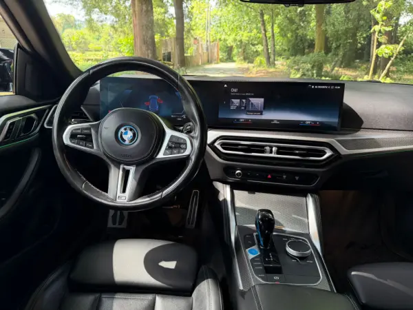 BMW i4 M50 10
