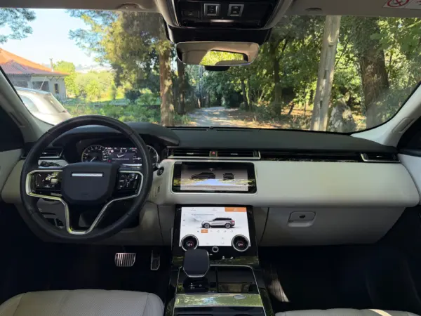 Land Rover Range Rover Velar D200 S 43