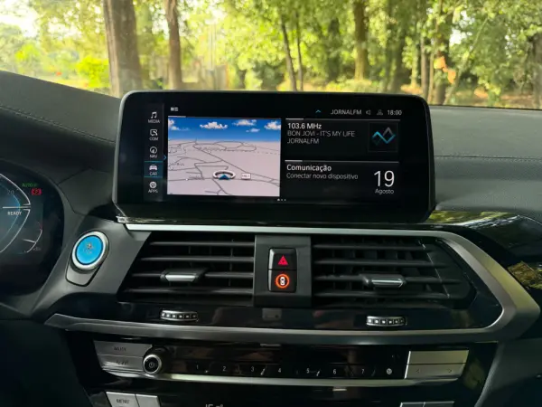 BMW iX3 M Sport Impressive 32