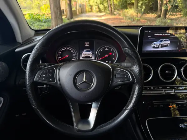 Mercedes-Benz GLC 220 d 4Matic 9G-TRONIC AMG Line 20