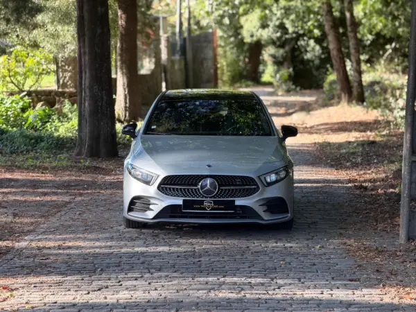 Mercedes-Benz A 180 d AMG Line Aut. 3