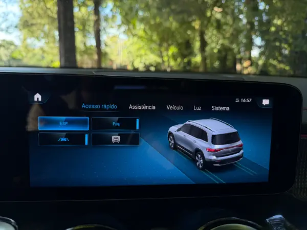 Mercedes-Benz EQB 350 4Matic AMG Line 38