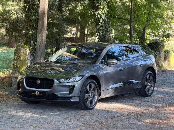 Jaguar I-Pace EV400 R-Dynamic HSE AWD 4