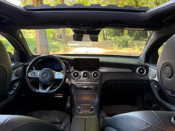 Mercedes-Benz GLC 300 de Coupé 4Matic 10