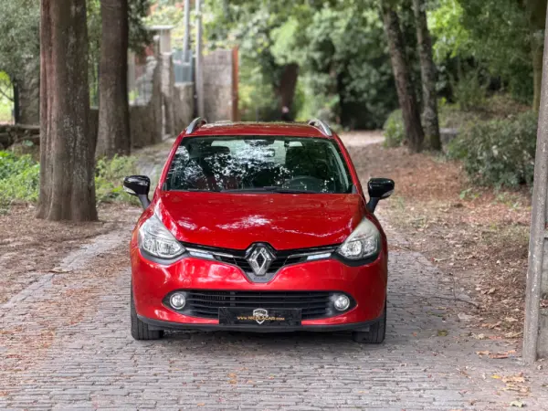 Renault Clio Sport Tourer 43