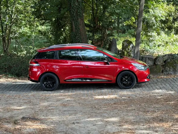 Renault Clio Sport Tourer 8