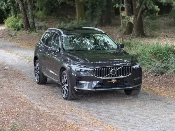 Volvo XC 60 2.0 T6 PHEV Inscription Expression AWD 2