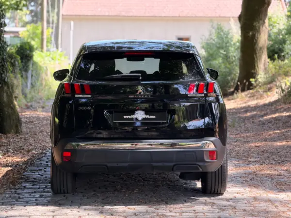 Peugeot 3008 1.2 PureTech Allure Pack EAT8 61