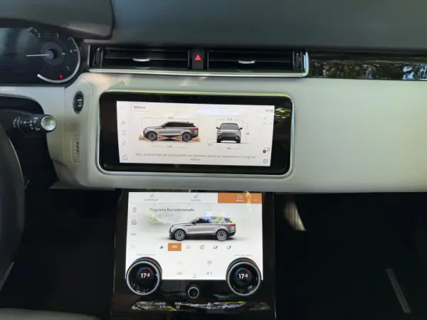Land Rover Range Rover Velar D200 S 39