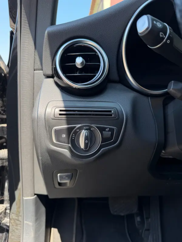 Mercedes-Benz GLC 300 de Coupé 4Matic 27