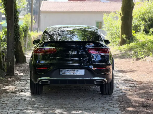 Mercedes-Benz GLC 300 e Coupé 4Matic 5