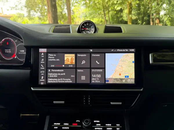 Porsche Cayenne Turbo 23