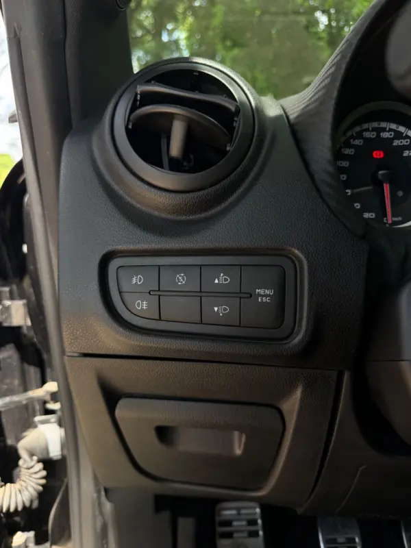 Alfa Romeo MiTo 1.4 T MultiAir Quadrifoglio Verde 12