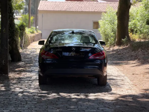Mercedes-Benz CLA 200 CDI AMG Line 6