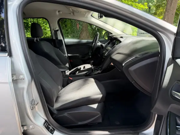 Ford Focus SW 1.0 EcoBoost Titanium 30