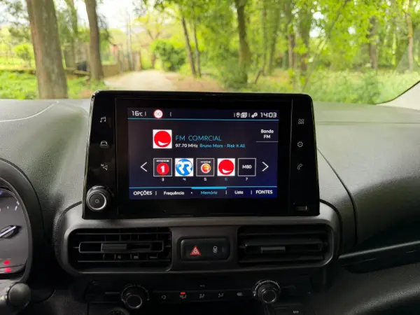 Citroen Berlingo 1.5 BlueHDi XL S&S EHZ EAT8 Control Variospace 16
