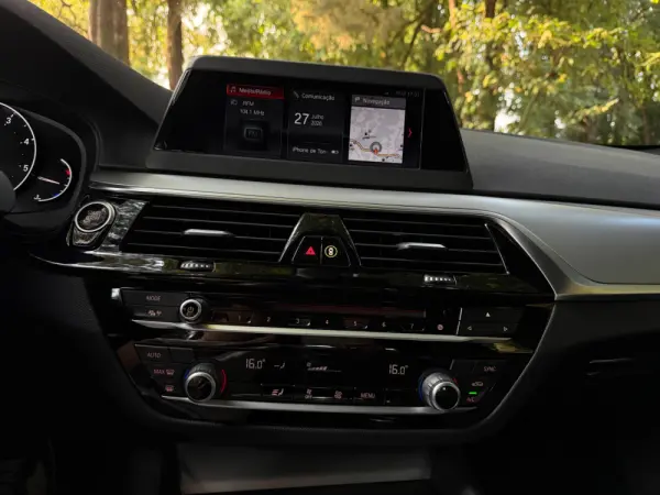 BMW 520 d Auto 20