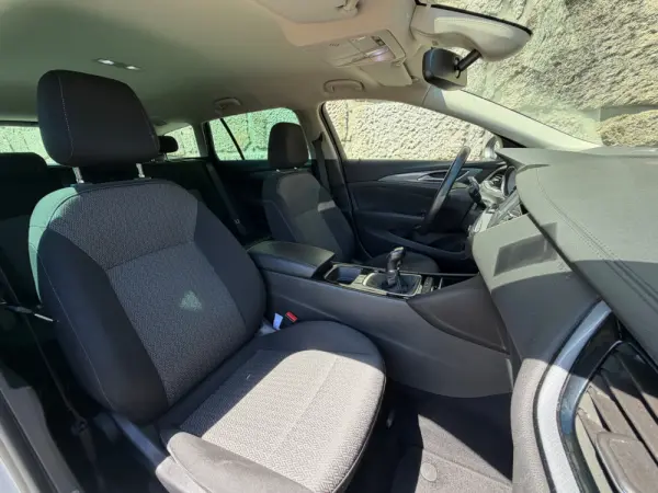 Opel Insignia Sports Tourer 1.6 CDTi Dynamic 25