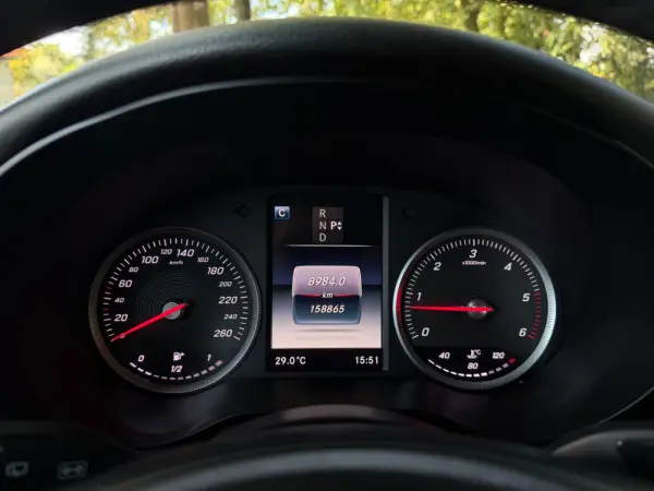 Mercedes-Benz GLC 220 d 4Matic 9G-TRONIC AMG Line 36