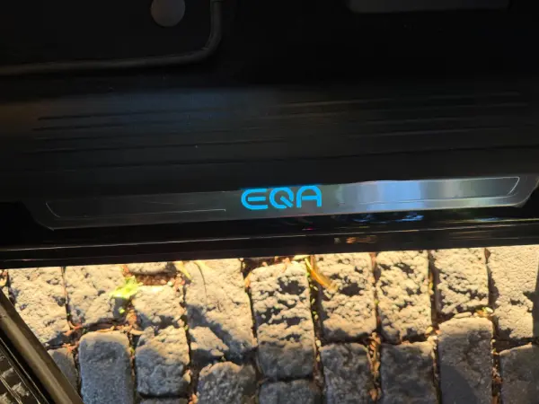 Mercedes-Benz EQA 300 4Matic AMG Line 35