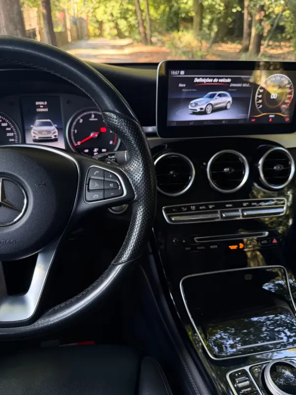 Mercedes-Benz GLC 220 d 4Matic 9G-TRONIC AMG Line 22