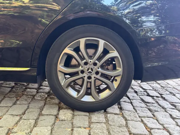 Mercedes-Benz C 200 d Avantgarde 10