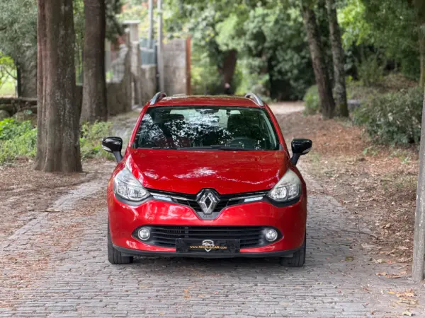 Renault Clio Sport Tourer 2