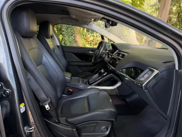 Jaguar I-Pace EV400 R-Dynamic HSE AWD 52
