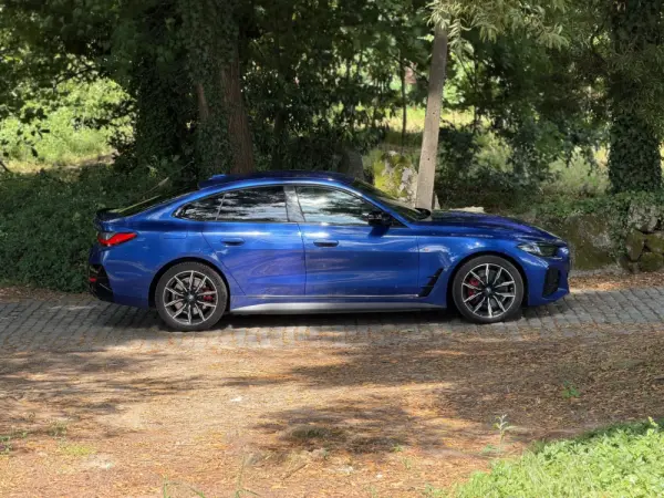 BMW i4 M50 8