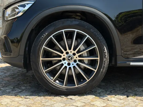 Mercedes-Benz GLC 300 de Coupé 4Matic 9